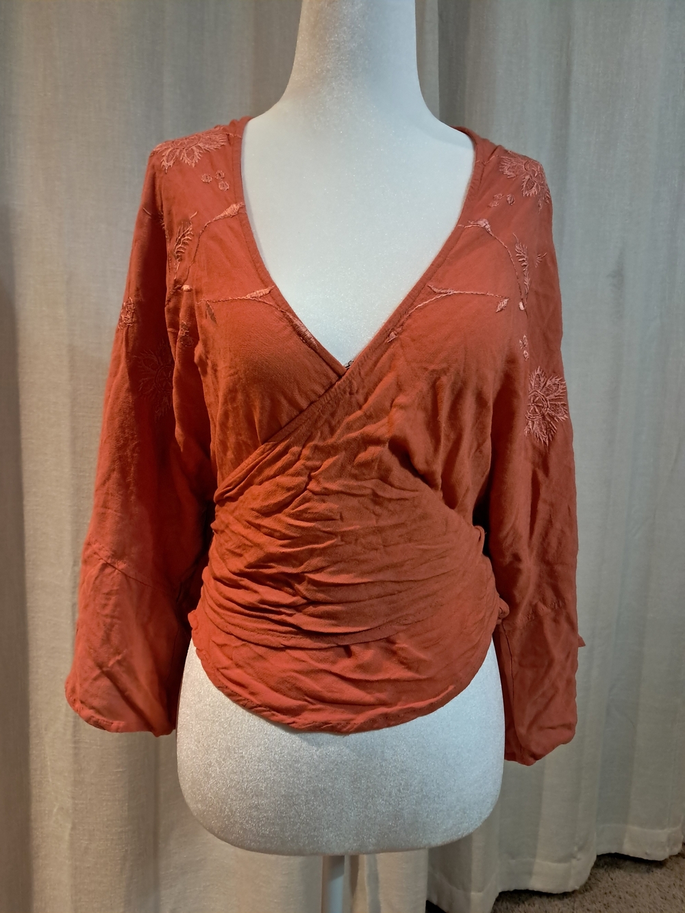 Lucky Brand Rust Embroidered Wrap 3/4 Sleeve Top XS/S